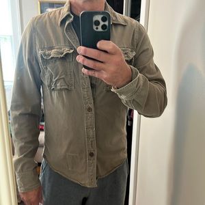 Men’s Ruehl size large military issue garment